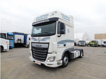 Tahač DAF XF 460