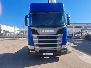 Tahač SCANIA R 450