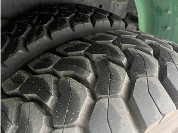 Cisternové vozidlo 190EH30 4x4 190EH30 4x4: obrázek 2