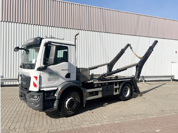Ramenový nosič kontajnerov MAN TGM 18.320