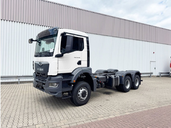 Podvozek s kabinou MAN TGS 33.480