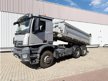 Sklápěč MERCEDES-BENZ Arocs 2643