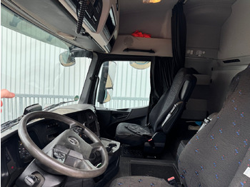 Lesovůz, Auto s hydraulickou rukou Mercedes-Benz Arocs 2651 L 6x4 Arocs 2651 L 6x4, Retarder, StreamSpace, Heckkran Epsilon M120L80: obrázek 4