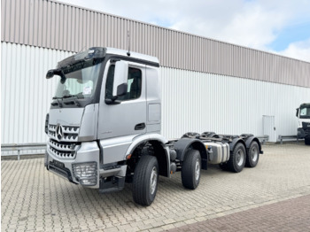 Podvozek s kabinou MERCEDES-BENZ Arocs