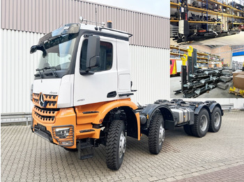 Hákový nosič kontejnerů MERCEDES-BENZ Arocs 4151