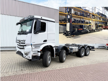 Hákový nosič kontejnerů MERCEDES-BENZ Arocs 4151