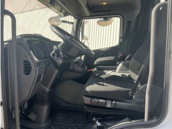 Interior photo 1: Sklápěč Mercedes-Benz Atego 818/23 K 4x2 Atego 818/23 K 4x2, 2x AHK, Meiller-Kipper, mehrfach Vorhanden!
