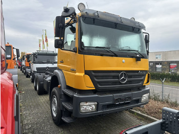 Podvozek s kabinou MERCEDES-BENZ Axor