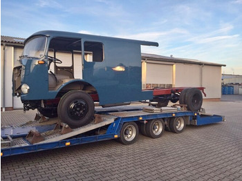 Přepravník automobilů MERCEDES-BENZ LP 710