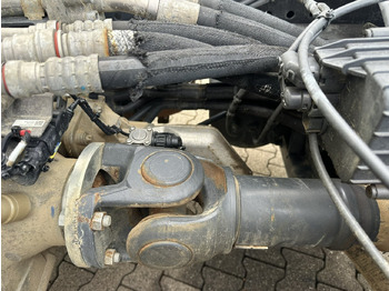 Tahač Mercedes-Benz Arocs 1851 LS 4x4 HAD Arocs 1851 LS 4x4 HAD, Hydraulik, Navi, MultimediaCockpit: obrázek 3