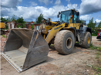 Kolový nakladač KOMATSU WA470-6