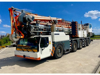 Autojeřáb LIEBHERR