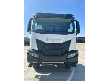 Tahač IVECO T-WAY Tractor 6×4 AT720T47TH GVW 26-38 Ton HP 470 R20Tyre MY24: obrázek 4