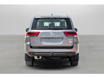 SUV Toyota Land Cruiser 300: obrázek 4