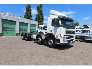 Podvozek s kabinou VOLVO FM12 380