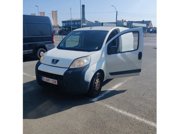 Osobní auto PEUGEOT