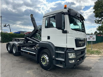 Hákový nosič kontejnerů MAN TGS 28.360