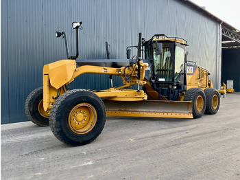 Grejdr CATERPILLAR 140M