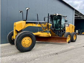 Grejdr CATERPILLAR 140M