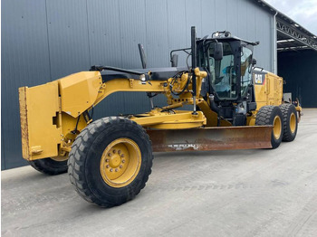 Grejdr CATERPILLAR 140M