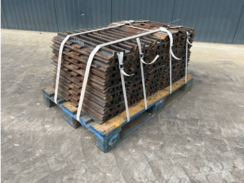 Rám/ Šasi CATERPILLAR