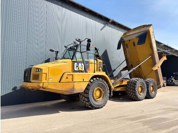 Kloubový sklápěč CATERPILLAR 730C2