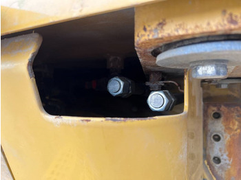 Buldozer Cat D6N LGP: obrázek 5