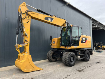 Kolesové rýpadlo CATERPILLAR M318F
