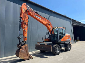 Kolesové rýpadlo DOOSAN DX170W-5