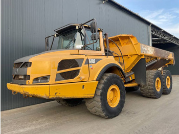 Kloubový sklápěč VOLVO A30