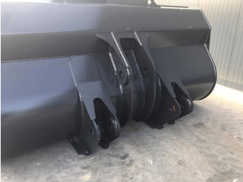 Nový Lžíce pro Stavební technika Volvo L180G: obrázek 3