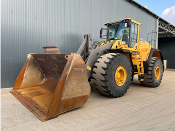 Kolový nakladač VOLVO L220H