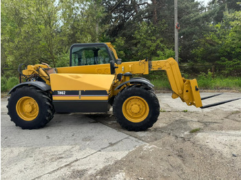 Kolový nakladač CATERPILLAR