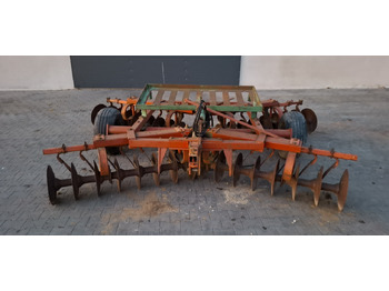 Talířové brány KVERNELAND