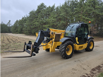Kolový nakladač NEW HOLLAND