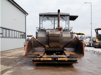 Finišér Volvo ABG P7820C: obrázek 3