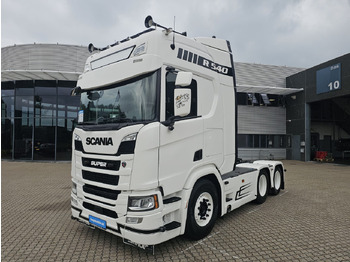 Tahač SCANIA R