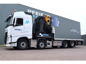 Univerzální autojeřáb VOLVO