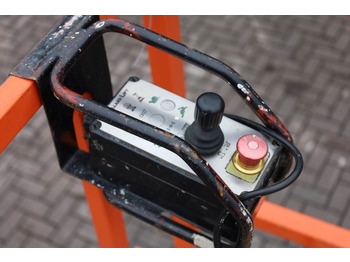Nůžková plošina Holland Lift Ecostar HL-9714 Electric, 12m Working Height, 325k: obrázek 4