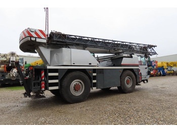 Univerzální autojeřáb Liebherr LTM 1030/2: obrázek 3