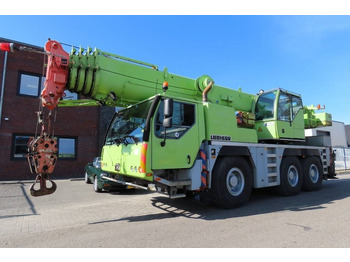 Univerzální autojeřáb LIEBHERR LTM 1055-3.2