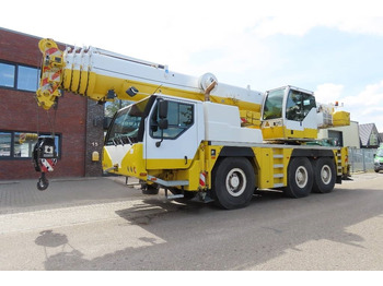 Univerzální autojeřáb LIEBHERR LTM 1055-3.2