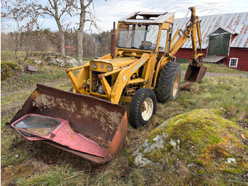 Traktor INTERNATIONAL