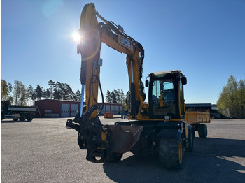 Rýpadlo JCB