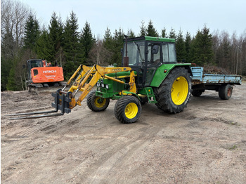 Traktor JOHN DEERE 2030