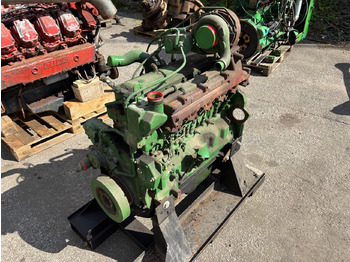 Stavební zařízení JOHN DEERE