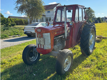 Traktor MASSEY FERGUSON