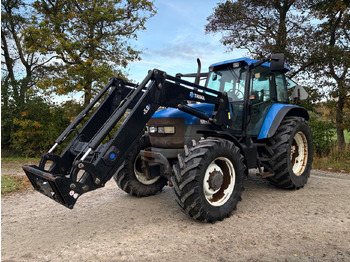 Traktor NEW HOLLAND TM