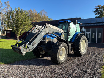 Traktor NEW HOLLAND TM