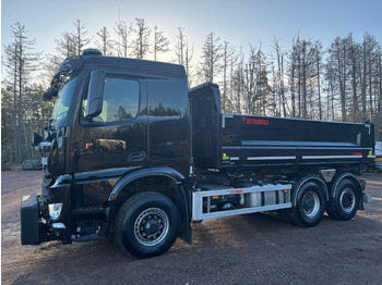 Nákladní auto MERCEDES-BENZ Arocs